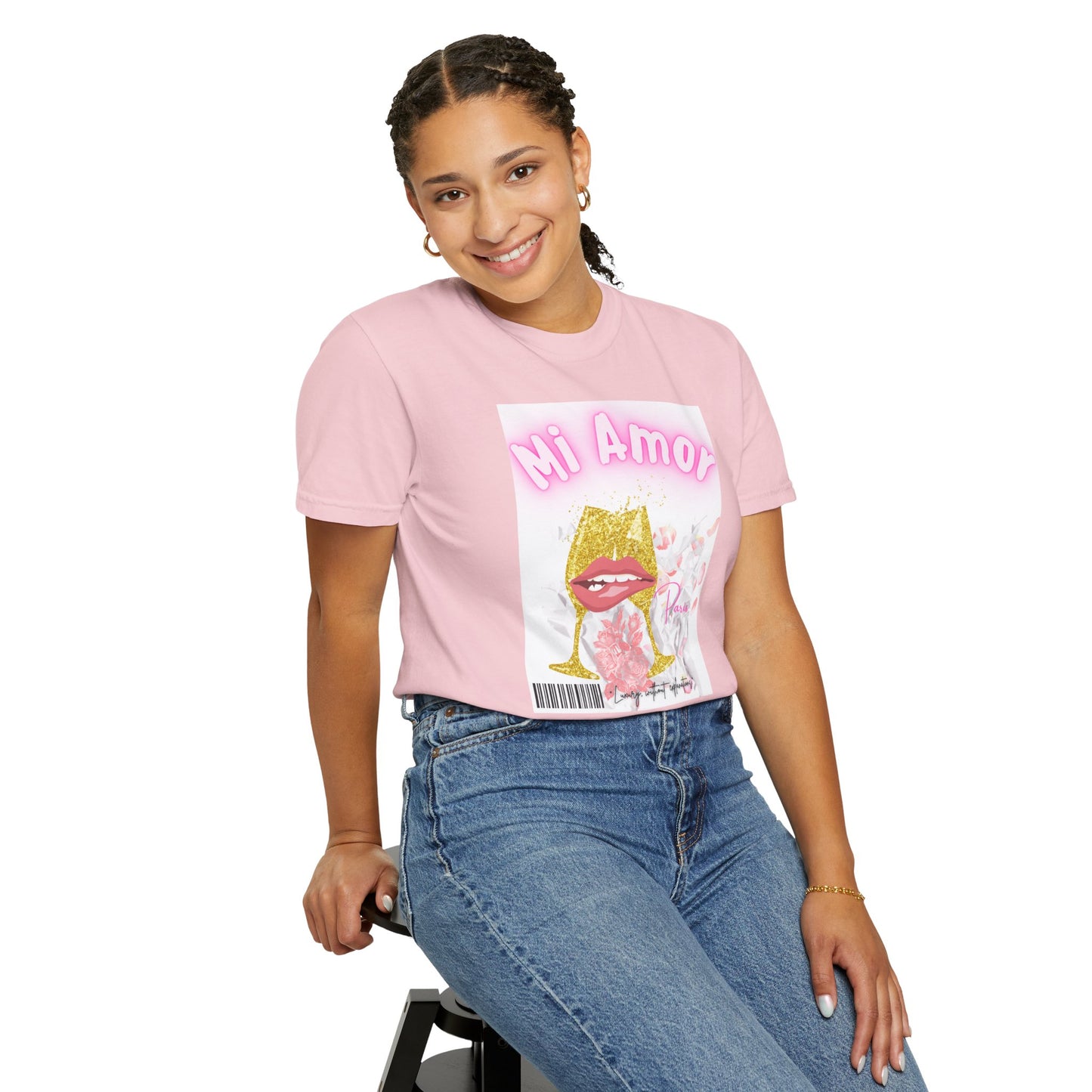 Mi Amor Graphic T-Shirt — Romantic Pink Floral Lips Design