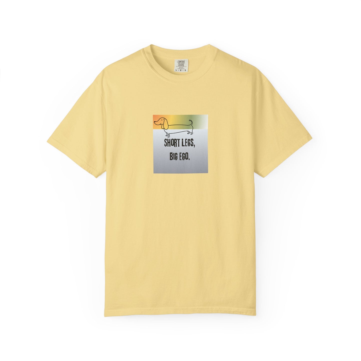 Yellow  t-shirt short legs, big ego dachshund